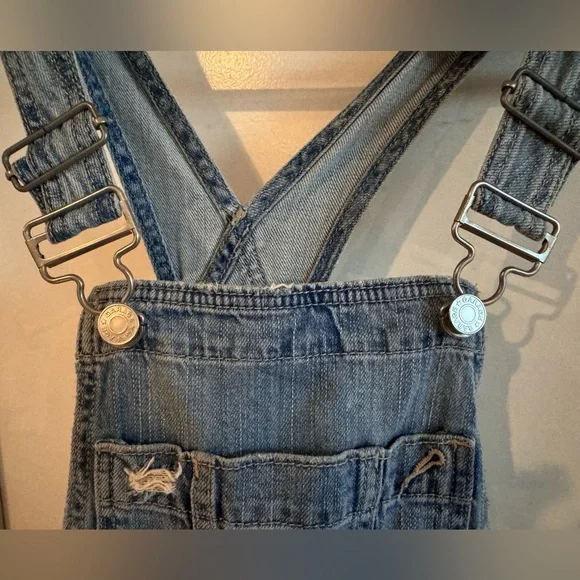 Overalls - Picture 7 of 8